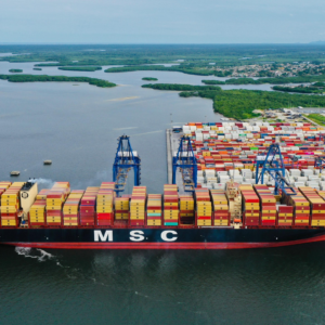 Paranaguá Container Terminal receives the largest container ship in its history